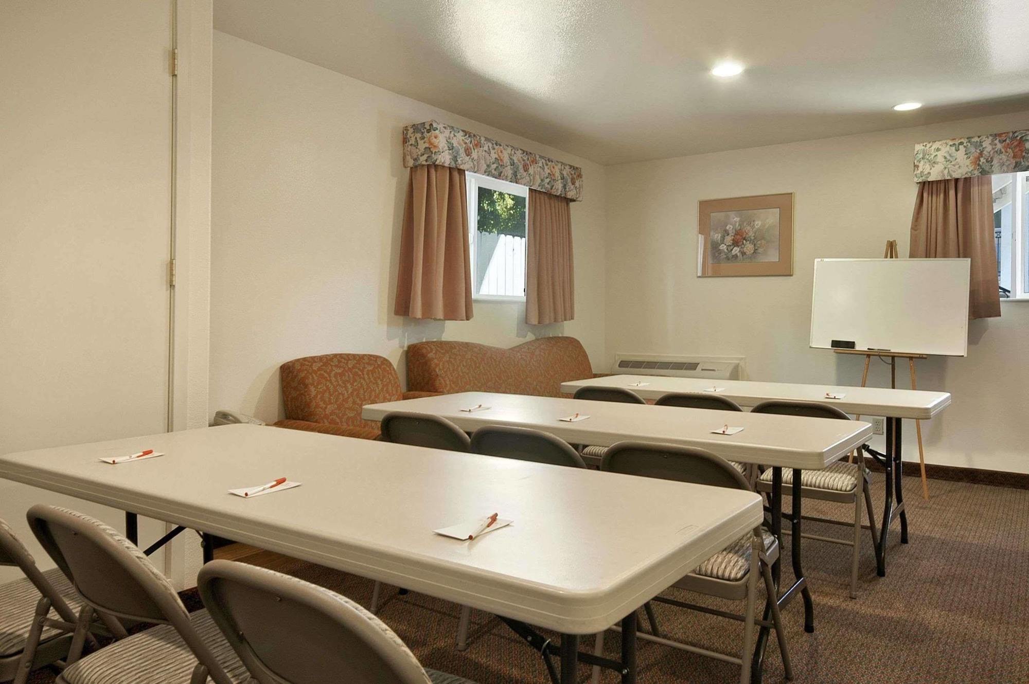 Olive Tree Inn & Suites San Luis Obispo Facilități foto